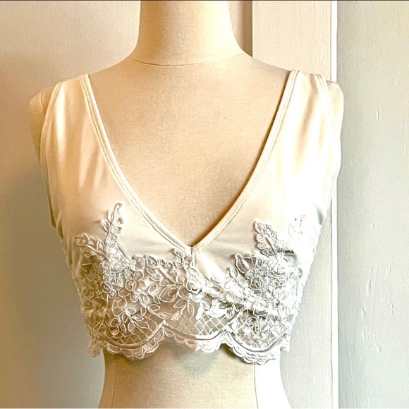 ASOS 2pc White Lace Bridal BIKINI Bathing-suit - Beach Wedding - size 8, medium - Picture 2 of 8